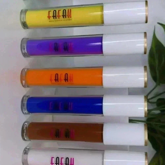 1 Vegan 🌱 Neon Liquid Eyeliner - Picture 6 of 16